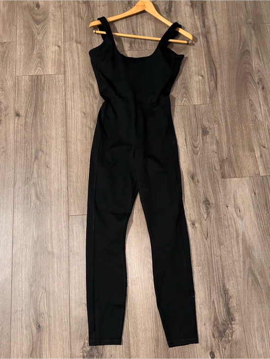 Fabletics Pants - Fabletics Jumpsuit Slim-Strap Bodysuit Athletic NWOT